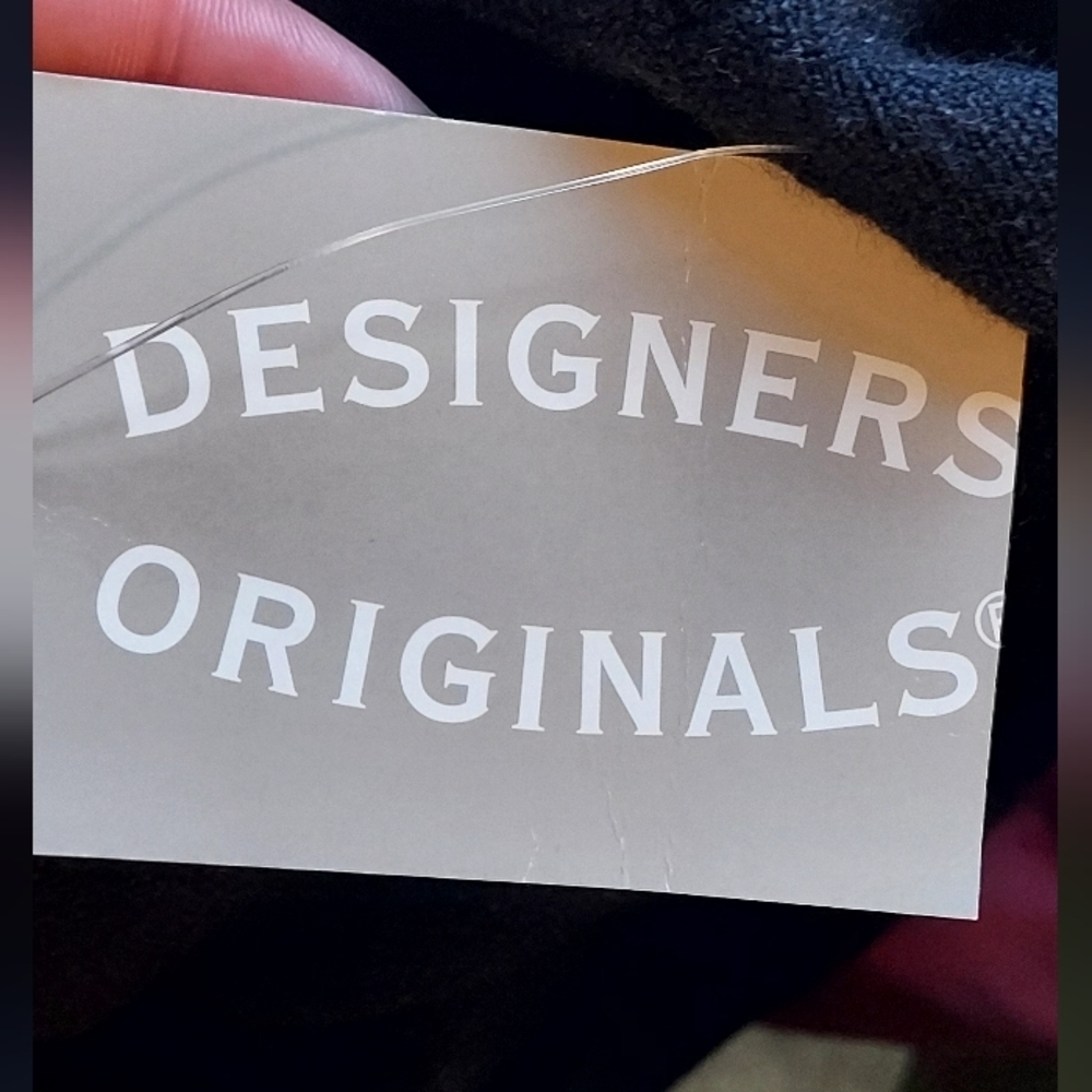 DESIGNERS originals Women’s black  tank top size L new - Picture 7 of 9